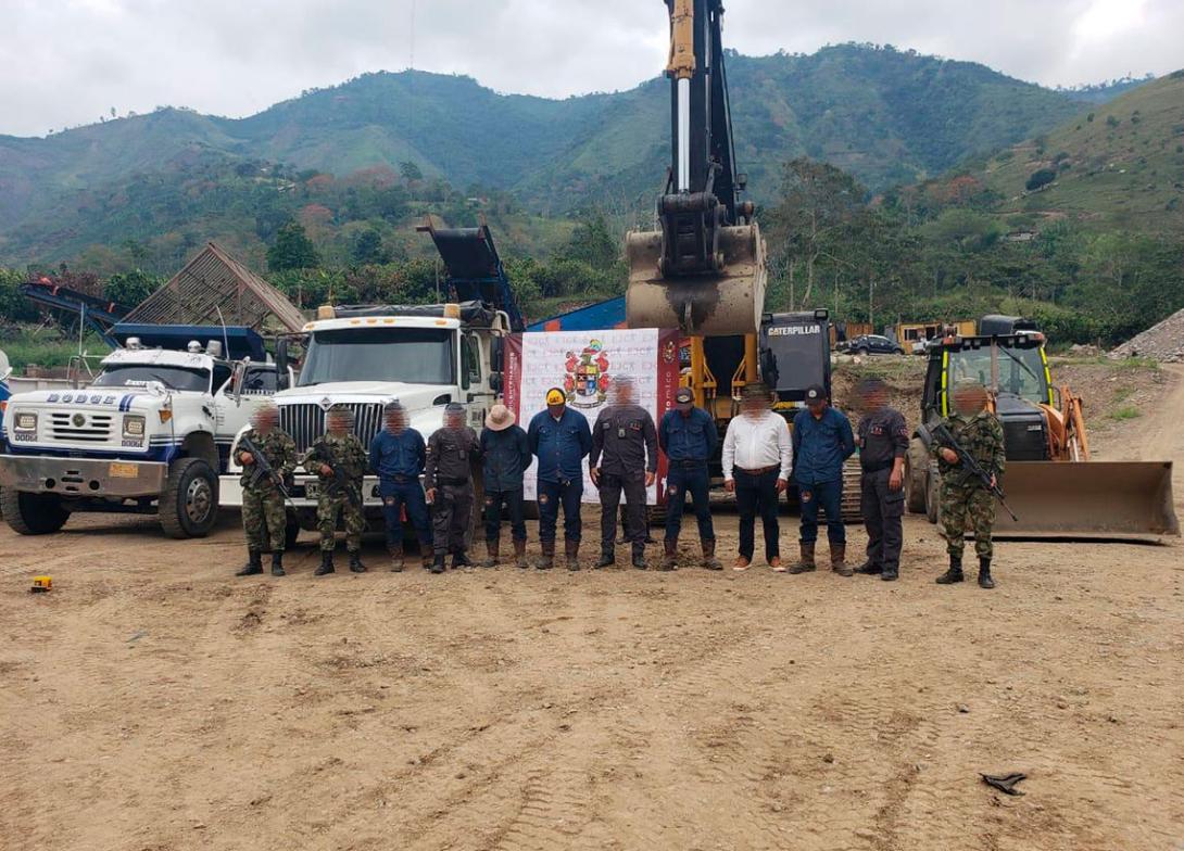 cogfm-ejc-br9-operaciones-contra-mineria-ilegal-04.jpg