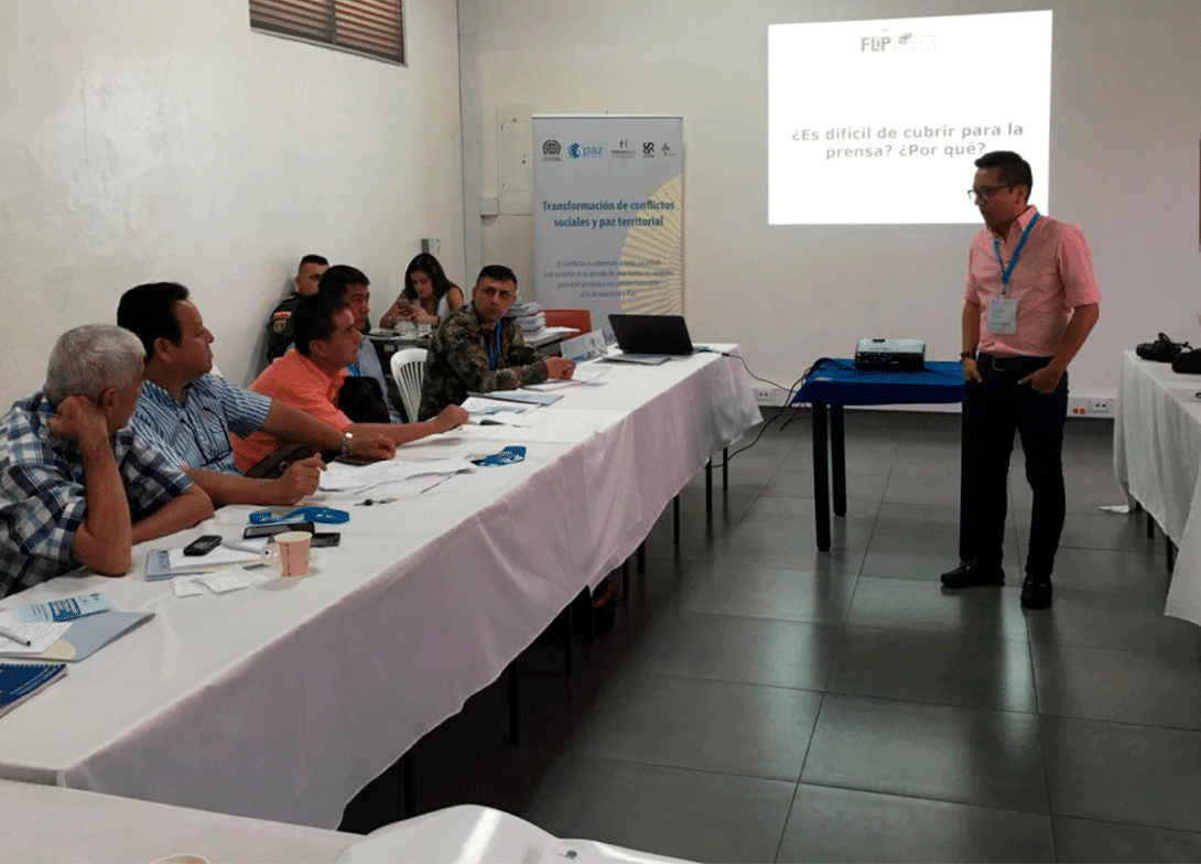 cogfm-ejc-capacitacion-personal-tolima-22.gif