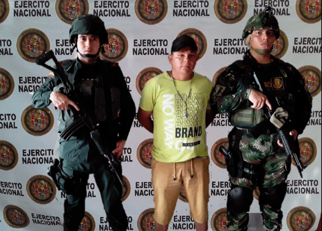 cogfm-ejc-captura-alias-chuky-o-torombolo-31.gif