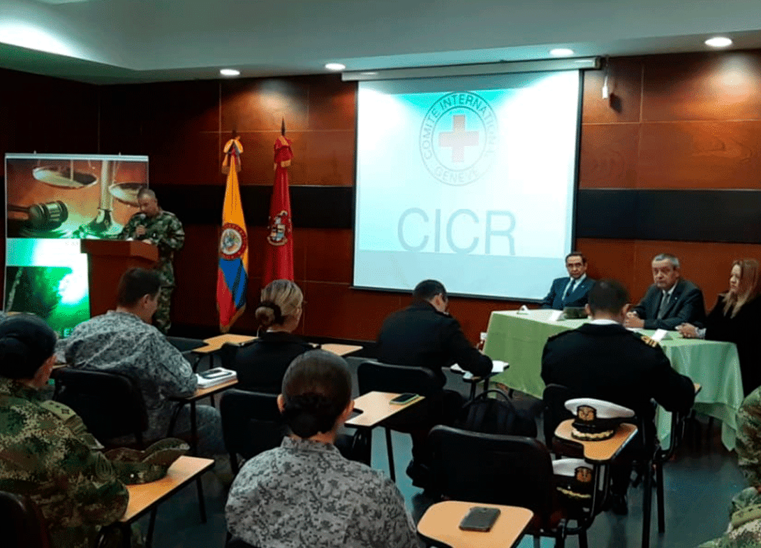 cogfm-ejc-fortalecimiento-juridico-cede-11-18.gif