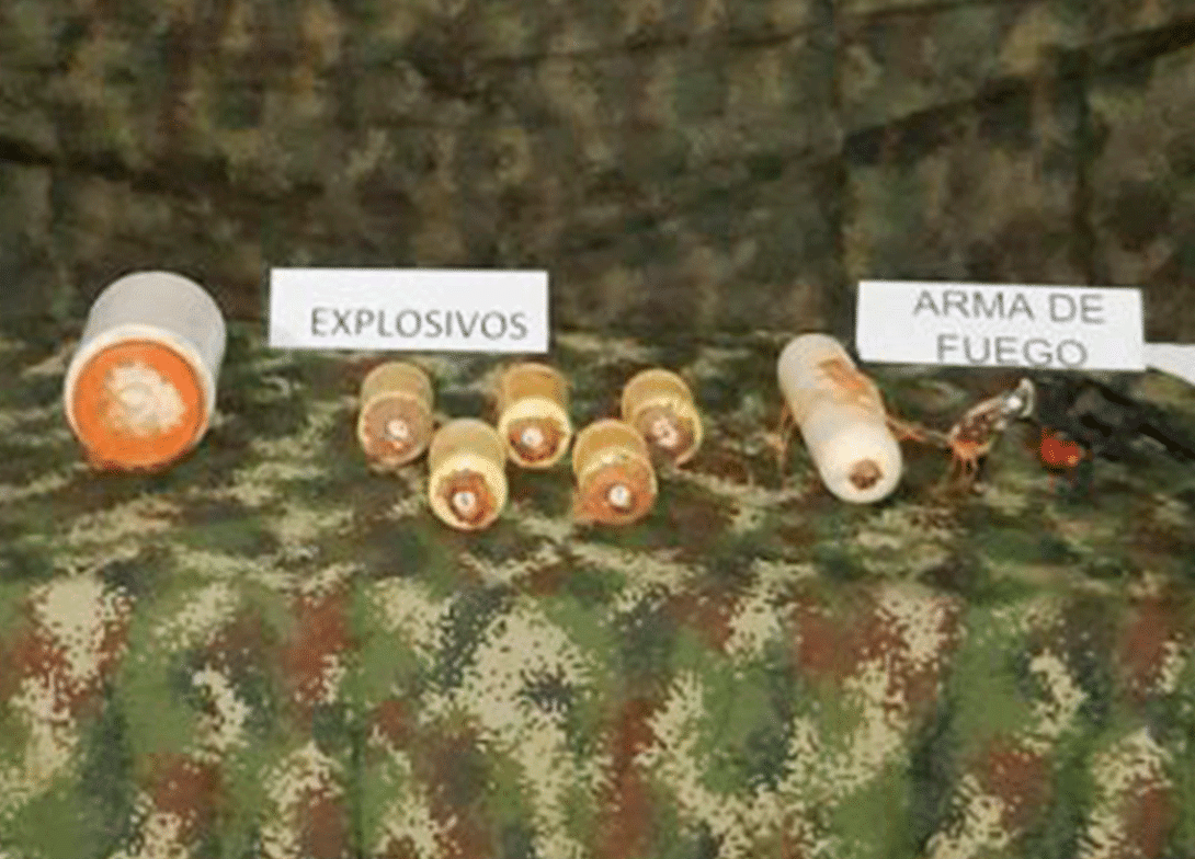 cogfm-ejc-neutralizacion-explosivos-choco-09.gif