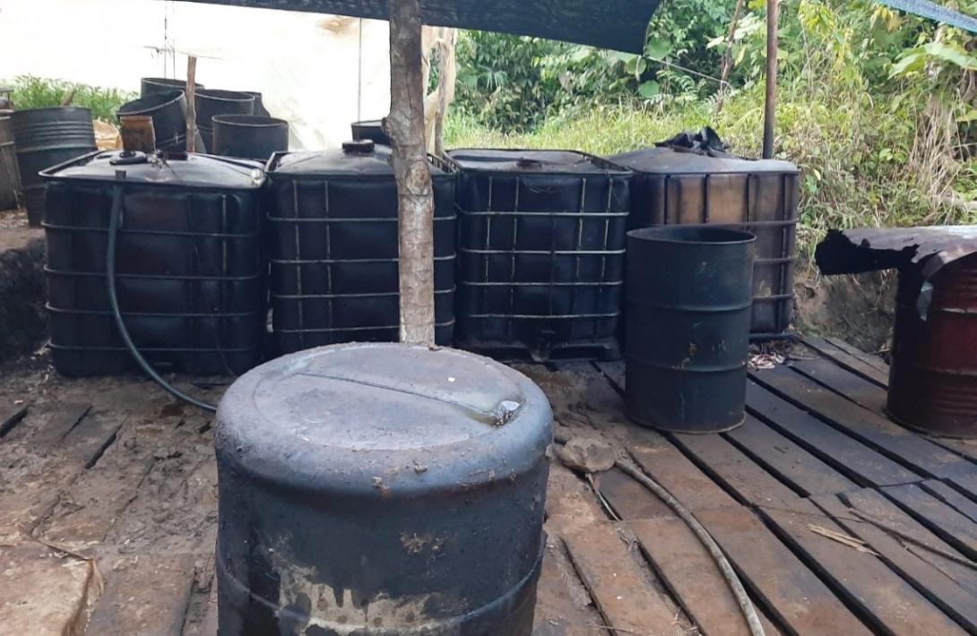 cogfm-ejercito-desmantelada-refineria-ilegal-crudo-norte-santander-22.jpg