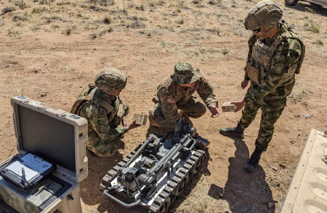 cogfm-ejercito-nacinal-participo-en-ejercicio-de-eliminacion-de-artefactos-explosivos-en-estados-unidos-05.jpg