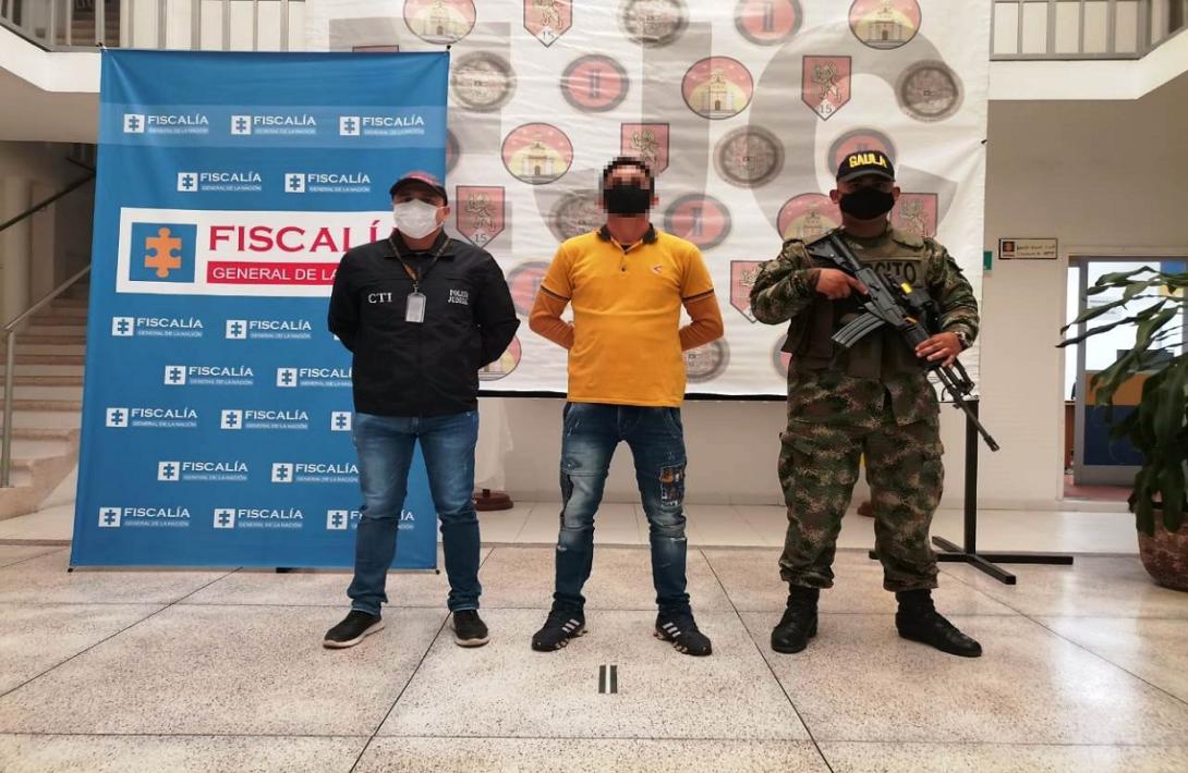 cogfm-ejercito-nacional-gaula-militar-santander-captura-alias-jorge-por-extorsion-26.jpg
