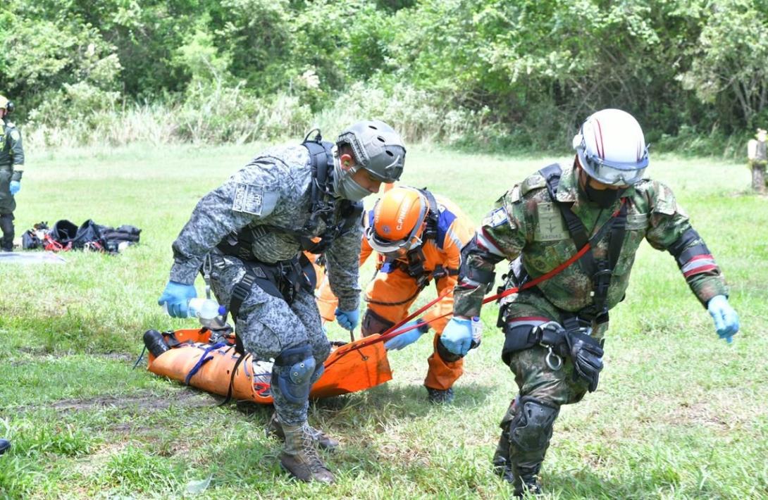 cogfm-ejercito-nacional-ingenieros-militares-participa-en-el-ejercicio-internacional-de-ayuda-humanitaria-08.jpg