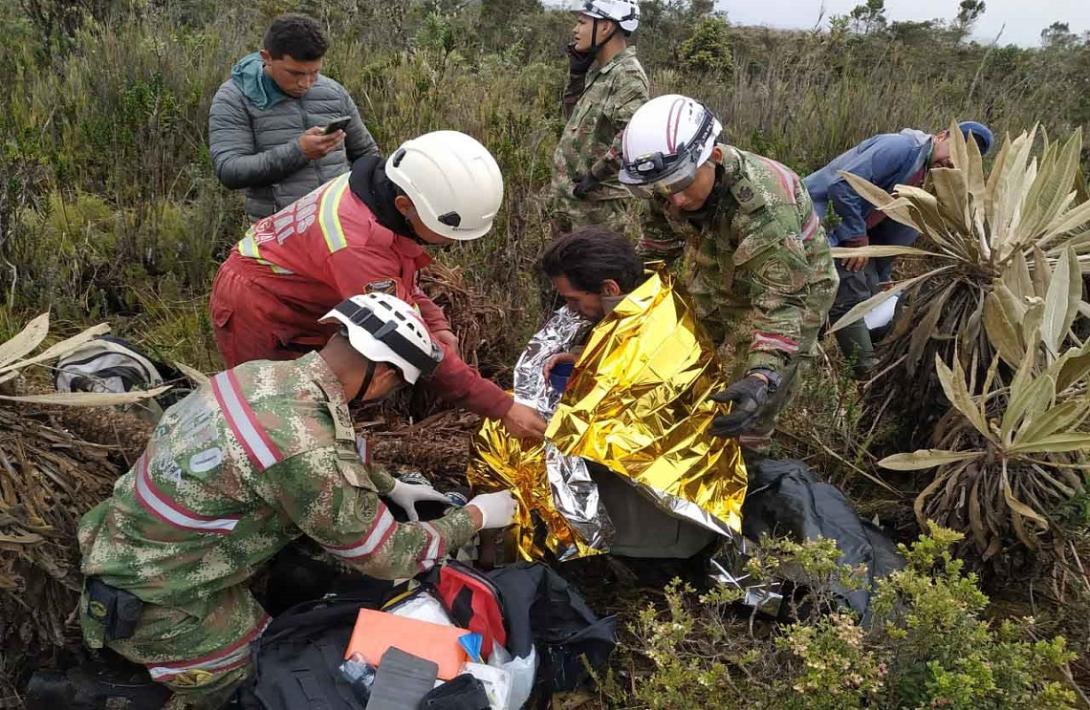 cogfm-ejercito-nacional-rescato-fotografo-desaparecido-17-dias-en-el-paramo-pan-de-azucar-de-cundinanarca-08.jpg