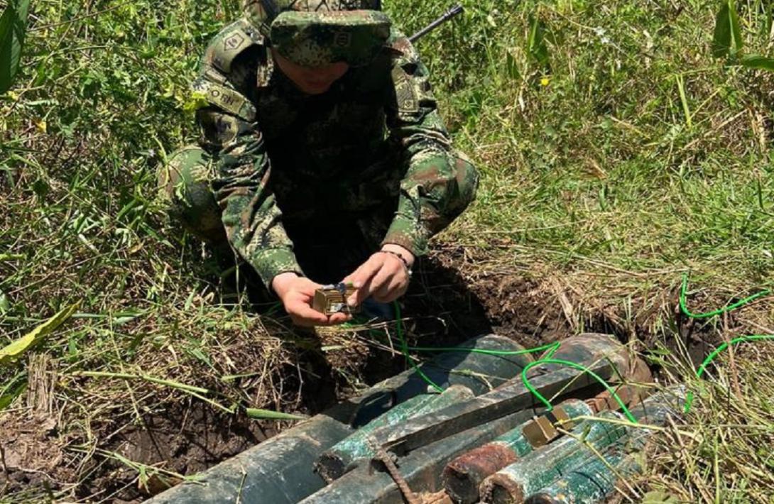 cogfm-ejercito-nacional-tame-arauca-neutralizan-explosivos-05.jpg