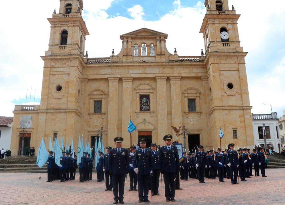 cogfm-fac-comemoracion-fac-100-chiquinquira-06.jpg