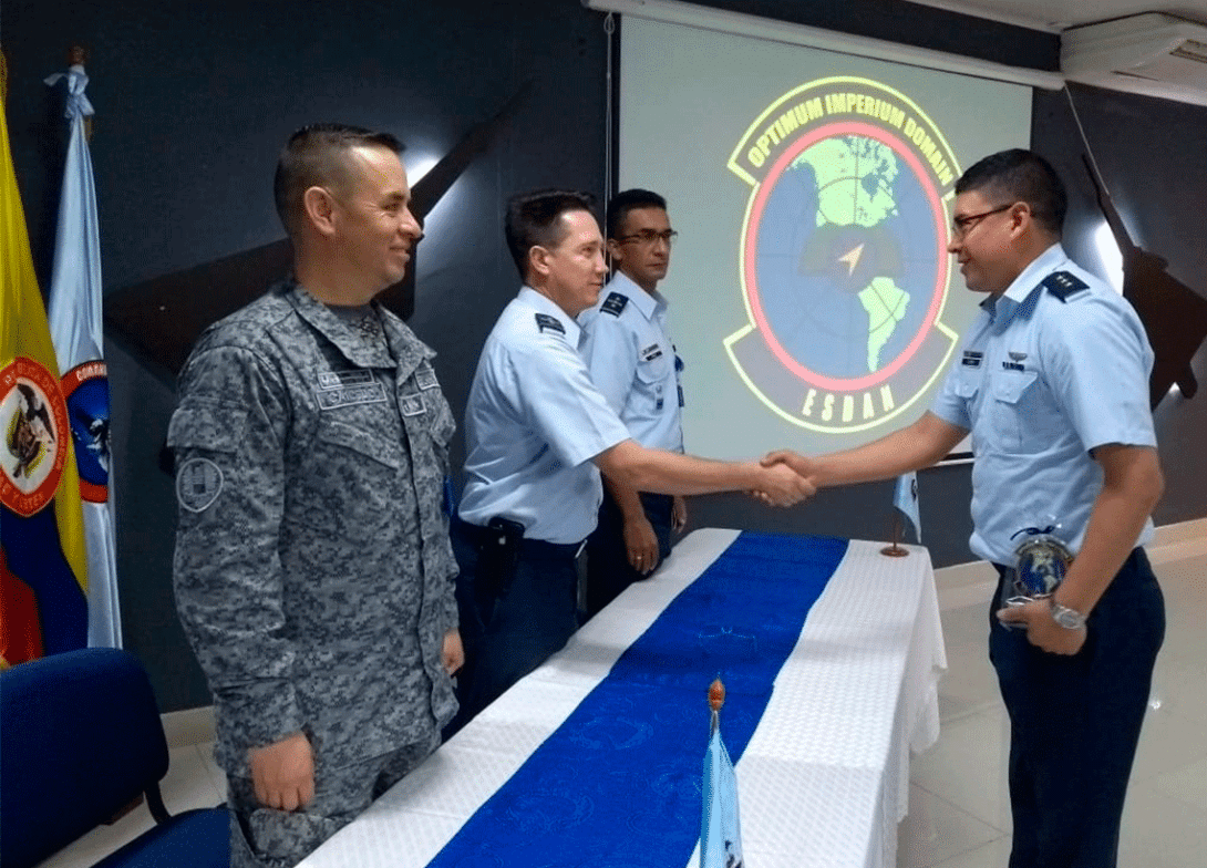 cogfm-fac-curso-guerra-electronica-29.gif