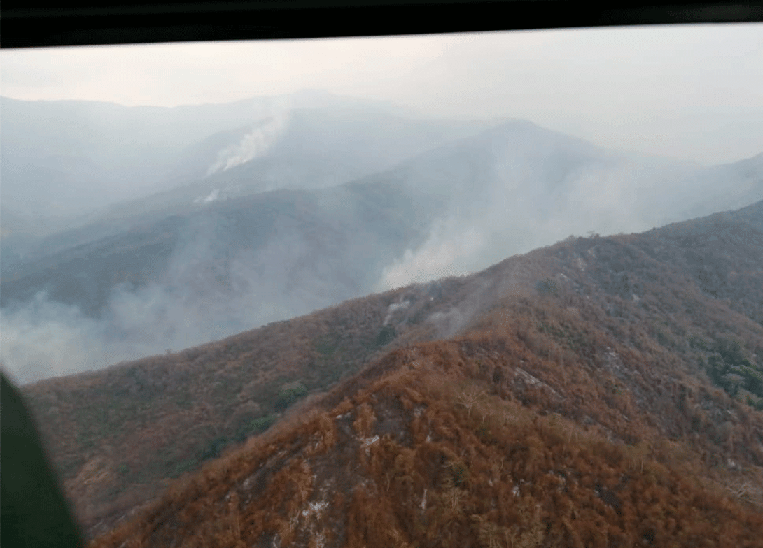 cogfm-fac-extincion-incendio-la-guajira-28.gif