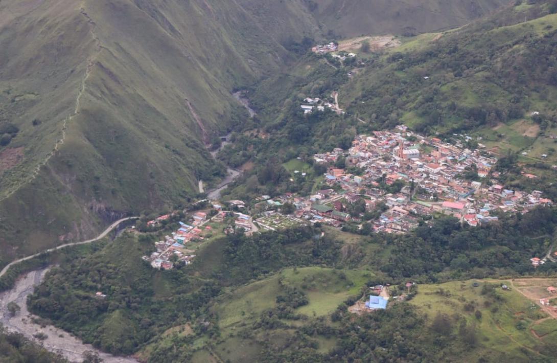 cogfm-fac-sobrevuelo-quetame-cundinamarca-24.jpg