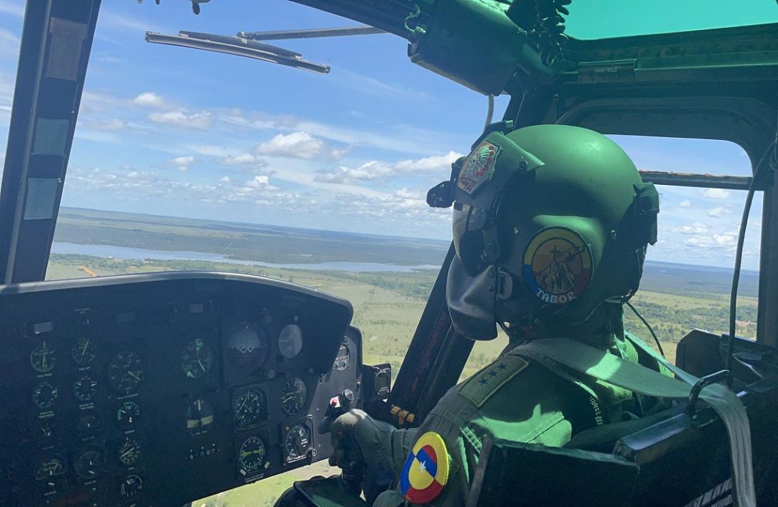 cogfm-fuerza-aerea-colombiana-combate-la-mineria-ilegal-23.jpg