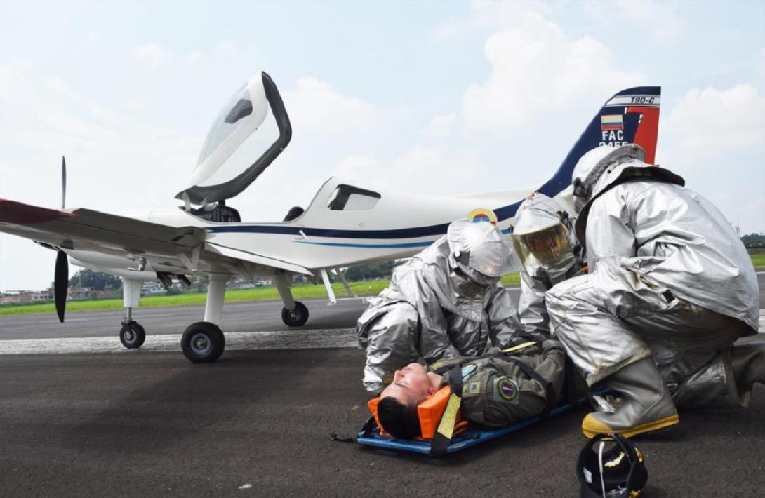 cogfm-fuerza-aerea-colombiana-simulacro-de-accidente-aereo-01.jpg