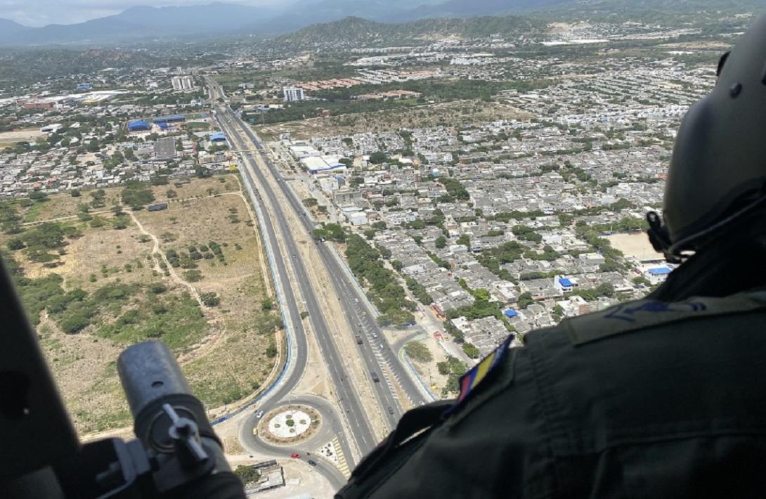 cogfm-fuerza-aerea-colombiana-sobrevuelo-caribe-20.jpg