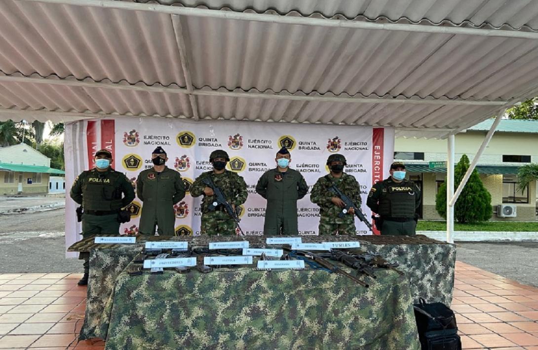 cogfm-fuerza-aerea-en-operaciones-contra-gao-eln-en-sur-bolivar-25.jpg