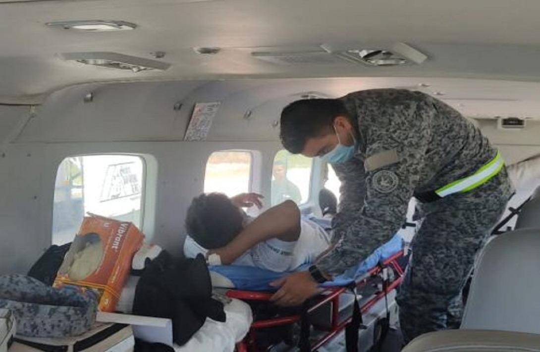 cogfm-indigena-herido-del-vaupes-fue-movilizado-por-la-fuerza-aerea-colombiana-11.jpg