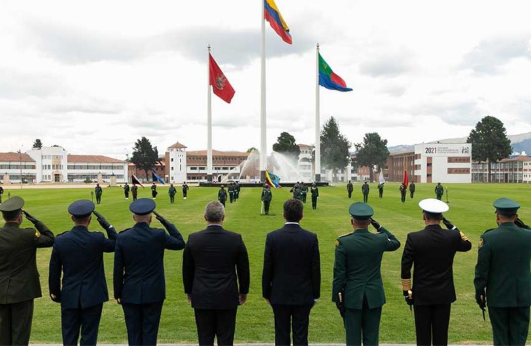 cogfm-ministro-de-defensa-discurso-durante-reconocimiento-de-tropas-en-la-escuela-militar-06_0.jpg