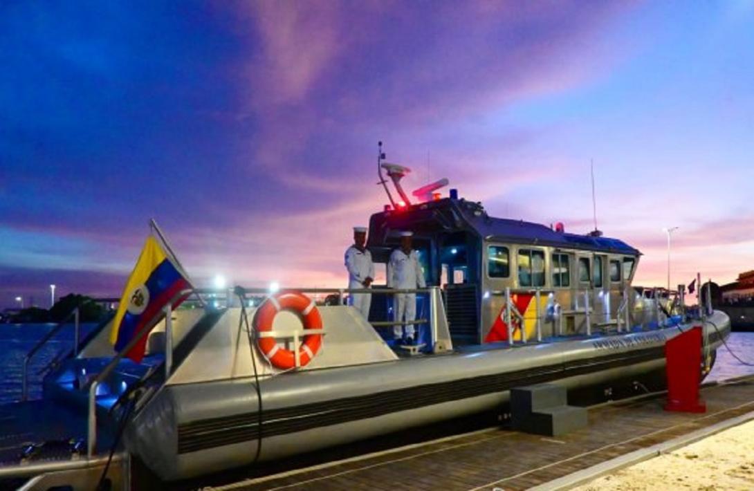 cogfm_arc._foto._ceremonia_bautizo_bote_guardacostas_1.jpg