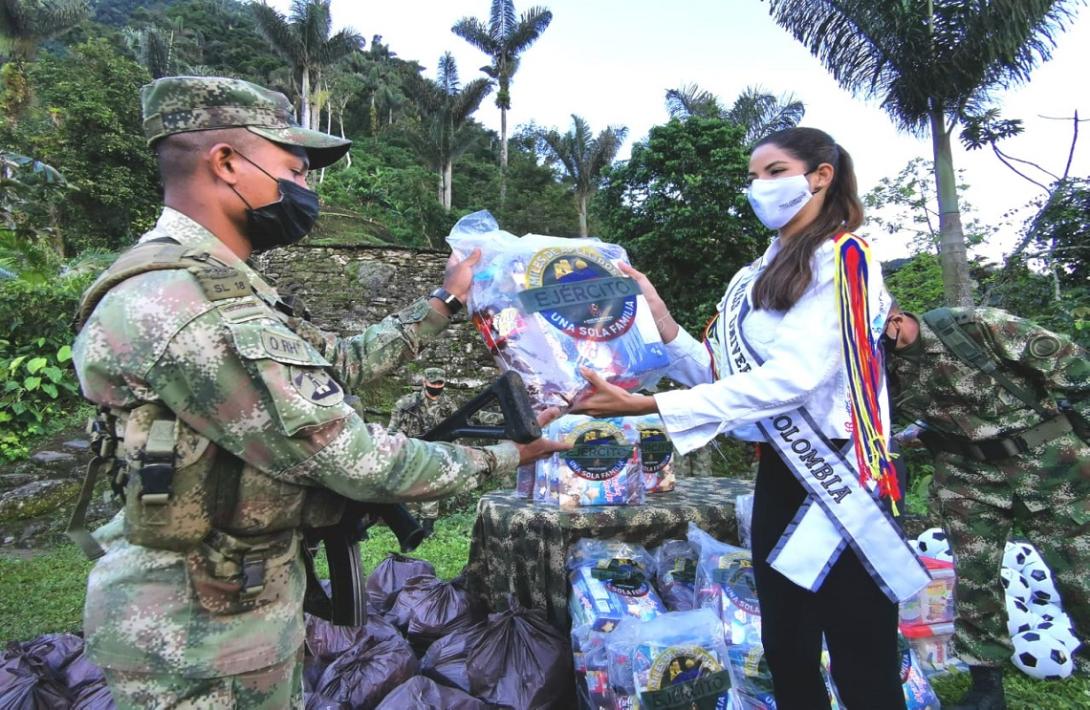 ejercito-nacional-en-compania-miss-universe-colombia-entregaron-ayudas-ciudad-perdida.jpg